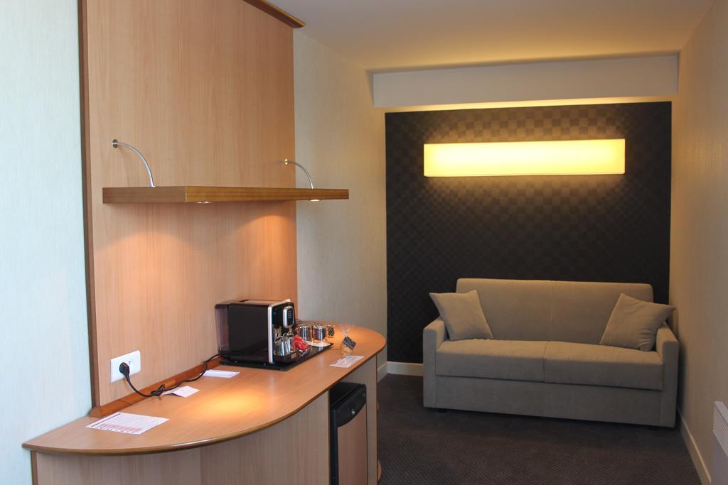 Best Western Plus Paris Saclay Kamer foto